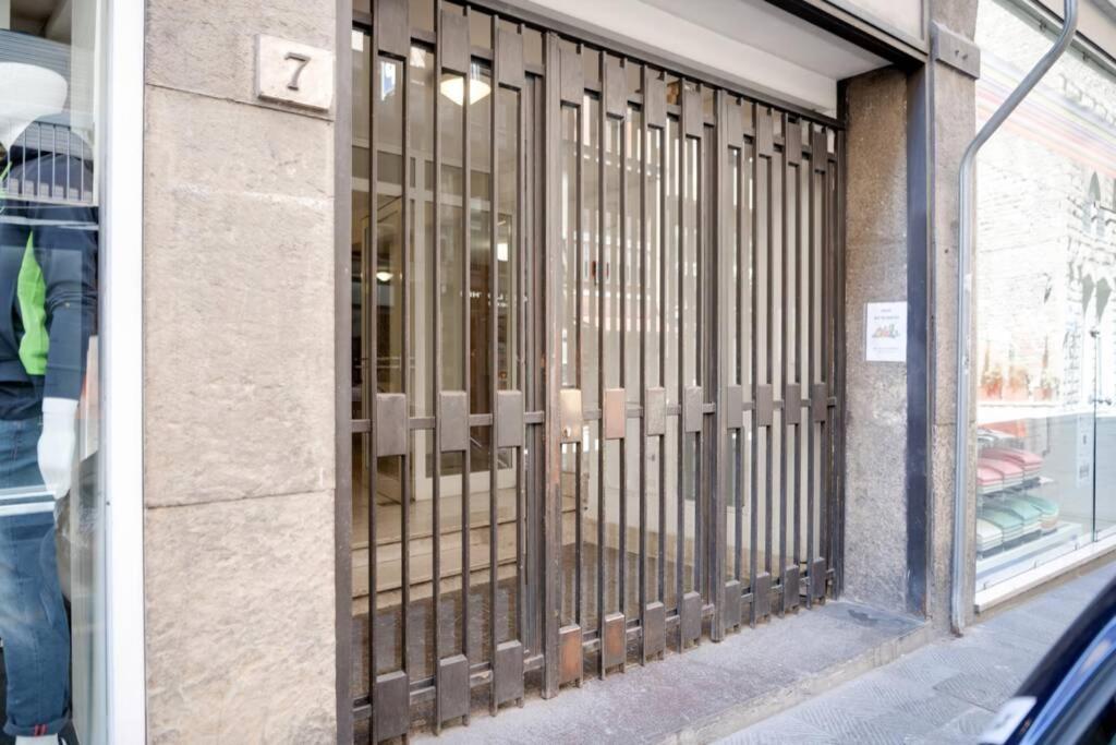 Ponte Vecchio-Newly Restyled Flat Apartment Florence Exterior photo